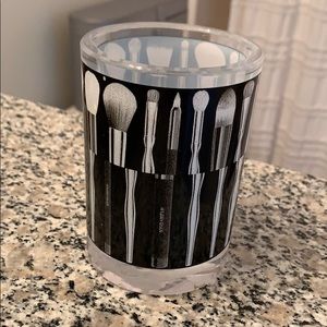 Makeup brush holder